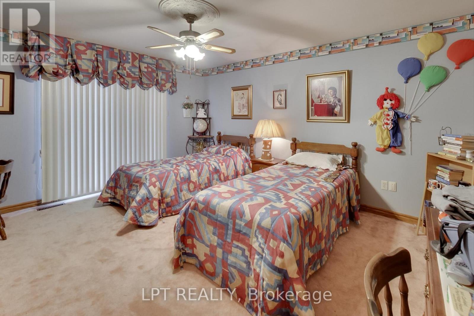 6 Fenton Way, Brampton, Ontario  L6P 0P5 - Photo 42 - W12629622