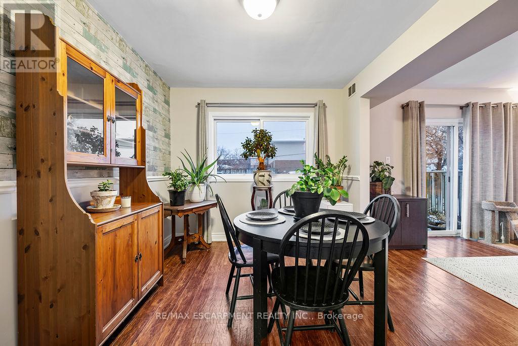 8 - 2079 Meadowbrook Road, Burlington, Ontario  L7P 2A5 - Photo 13 - W12629638