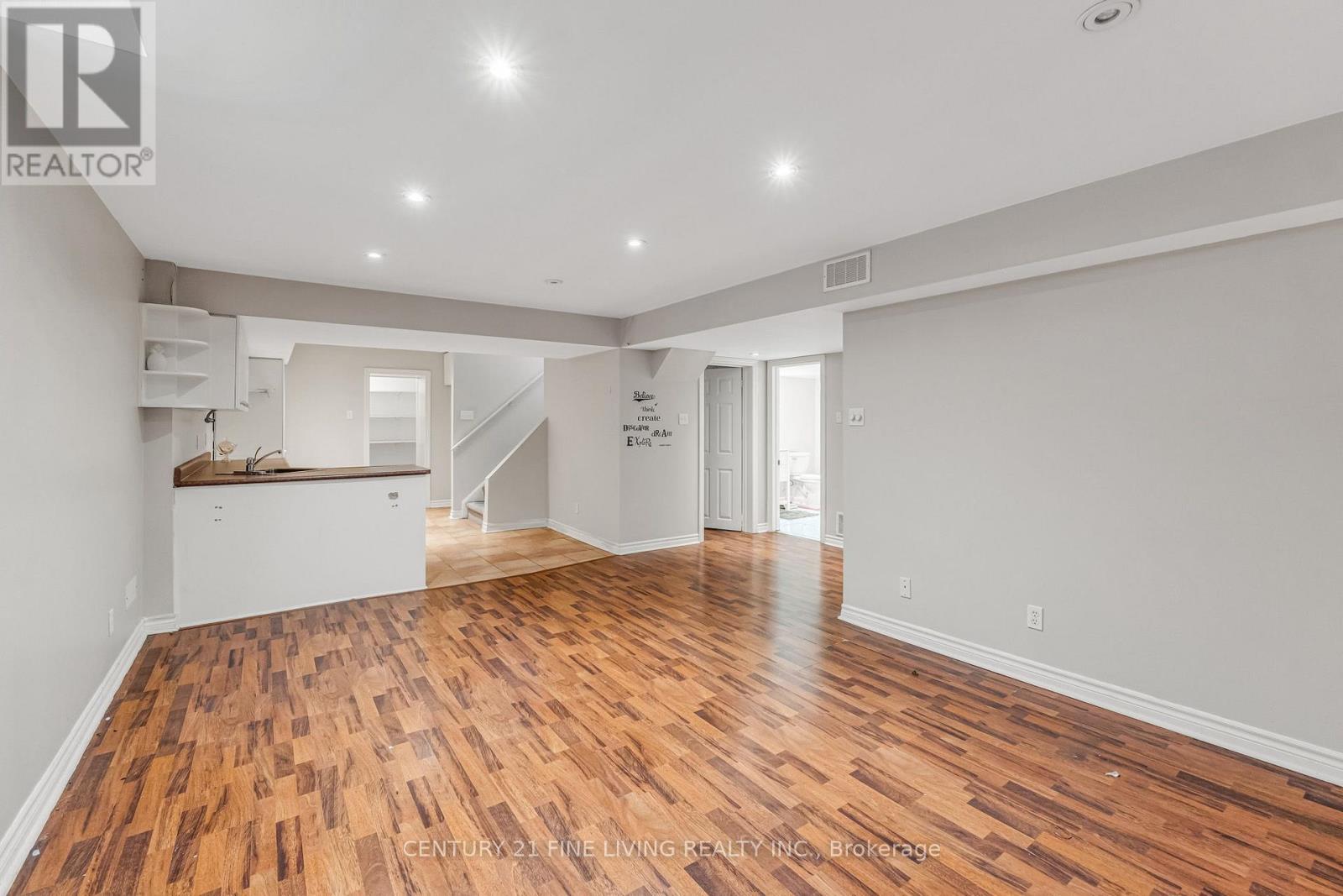 3 Sailwind Road, Brampton, Ontario L6R 2G3 - Photo 40 - W12616934