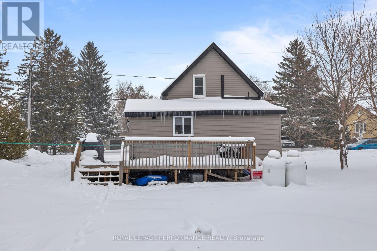 6 Spring Street, North Glengarry, Ontario K0C 1T0 - Photo 28 - X12629740