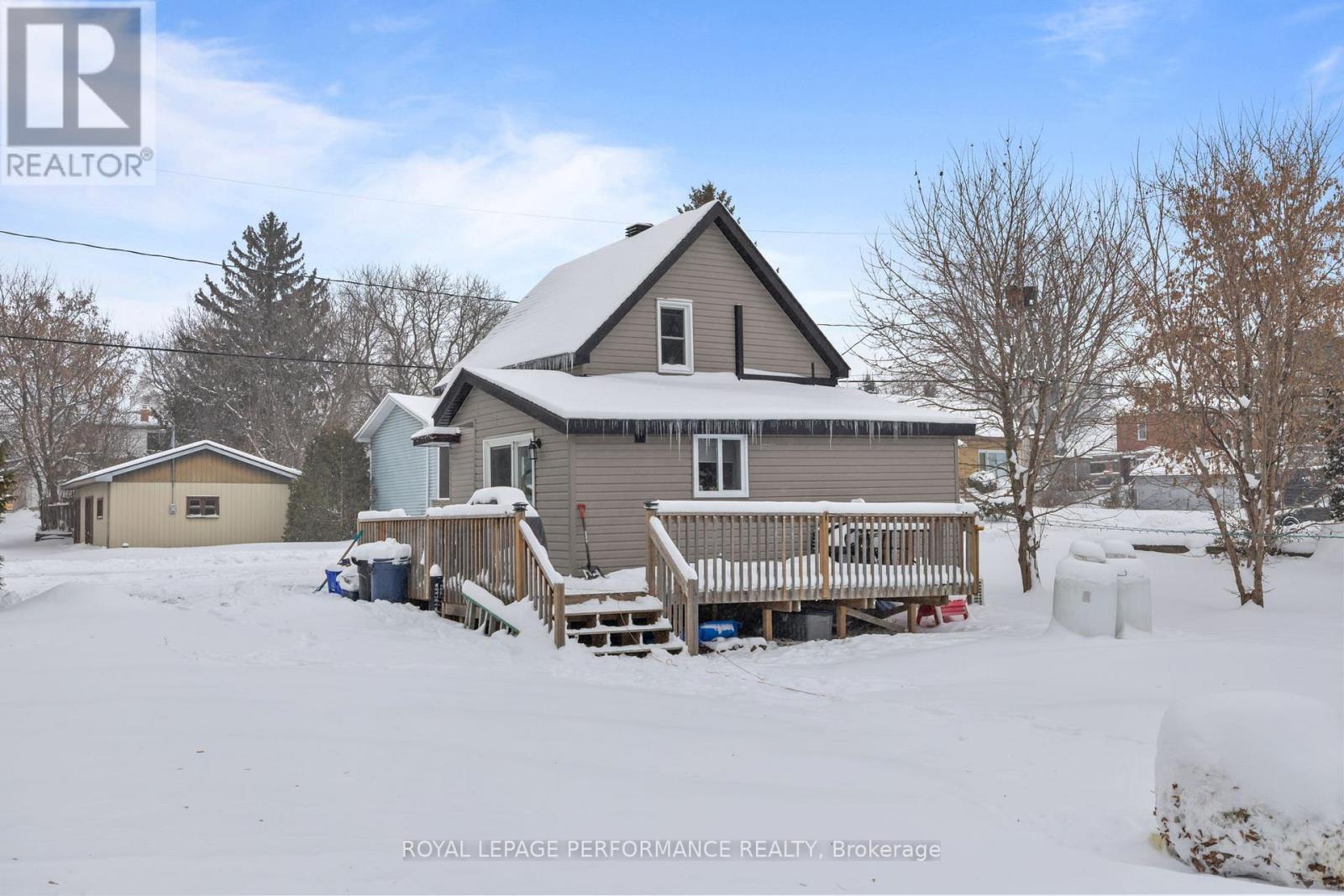 6 Spring Street, North Glengarry, Ontario K0C 1T0 - Photo 29 - X12629740