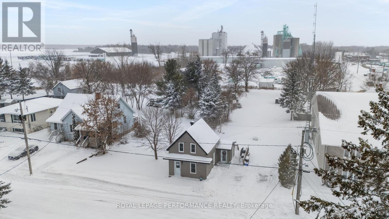 6 Spring Street, North Glengarry, Ontario K0C 1T0 - Photo 9 - X12629740