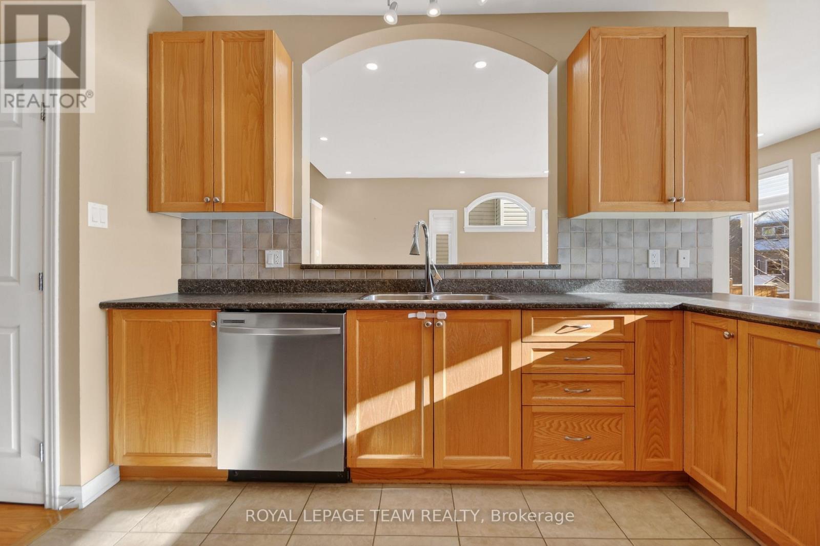 59 Polo Lane, Ottawa, Ontario  K2M 2Y4 - Photo 15 - X12629774