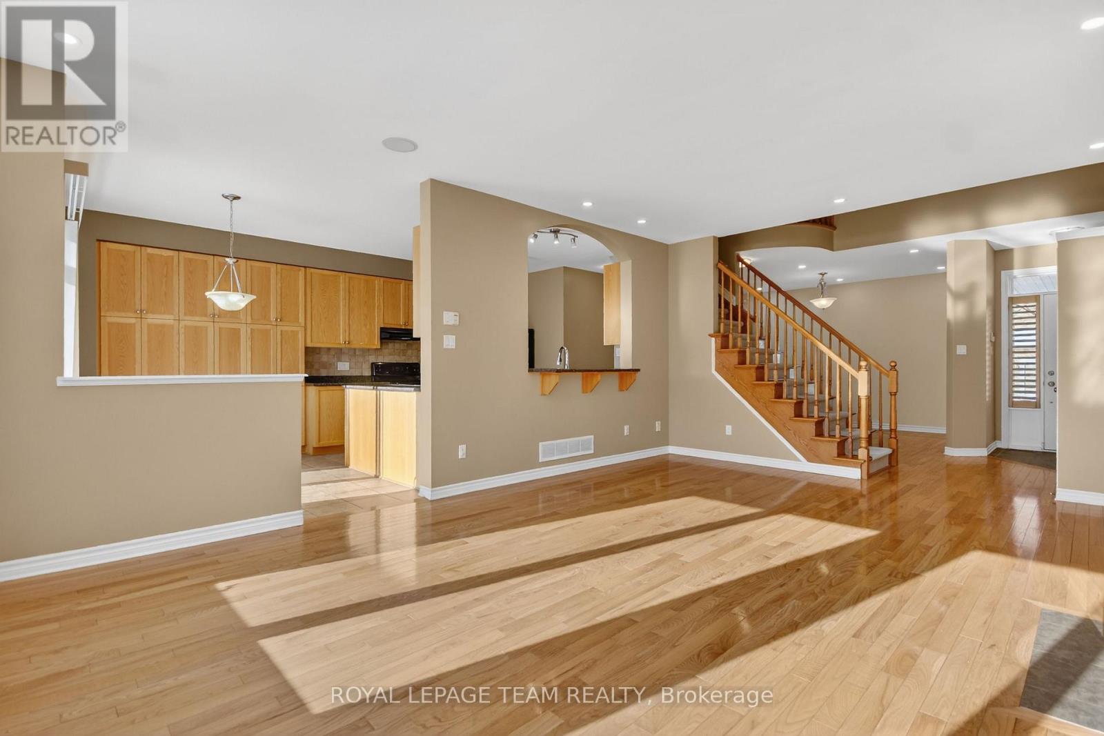 59 Polo Lane, Ottawa, Ontario  K2M 2Y4 - Photo 8 - X12629774