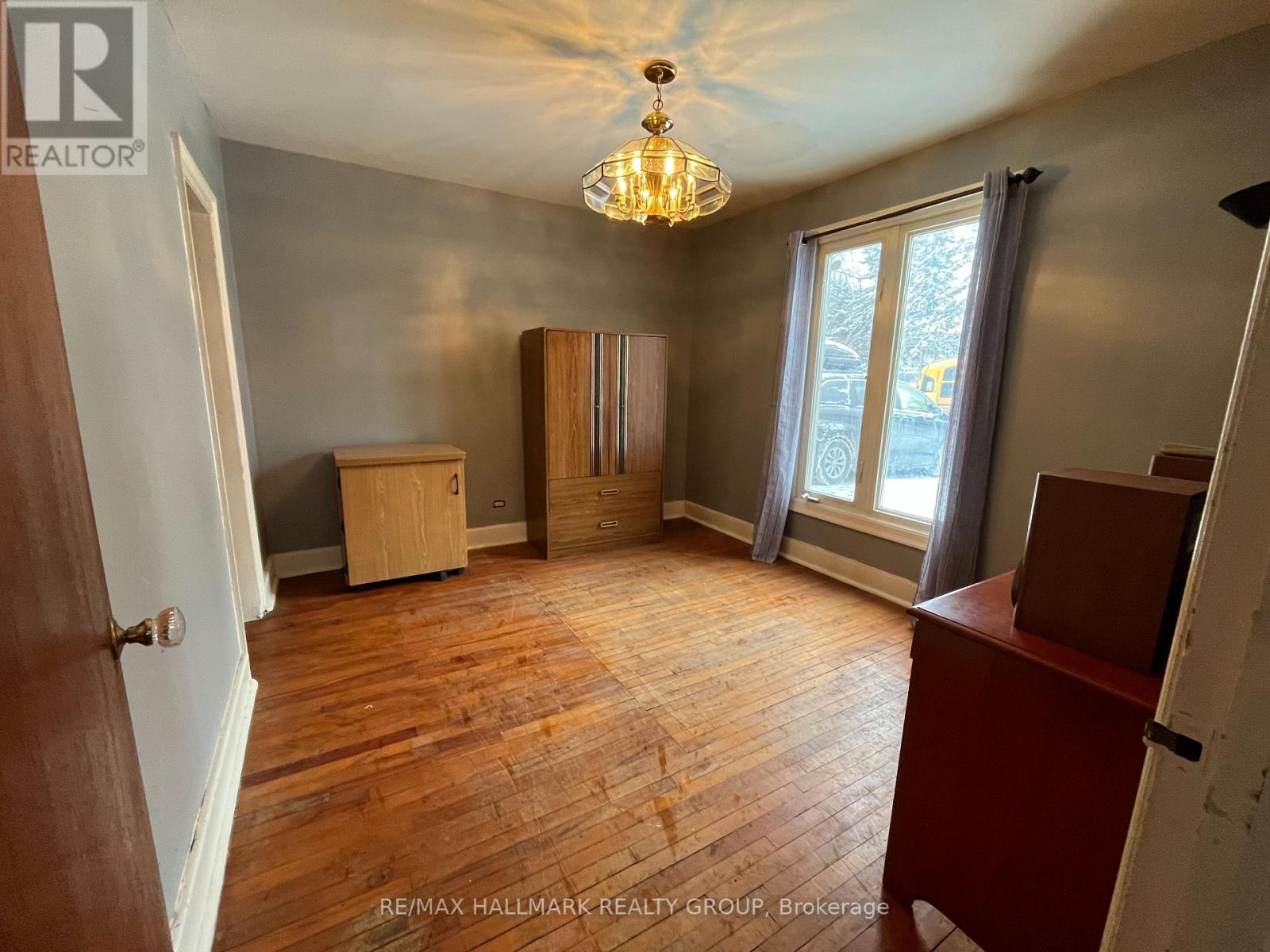 2821 Haughton Avenue, Ottawa, Ontario  K2B 6Z2 - Photo 10 - X12629782