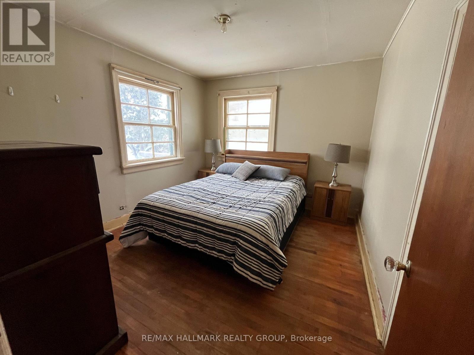 2821 Haughton Avenue, Ottawa, Ontario  K2B 6Z2 - Photo 9 - X12629782