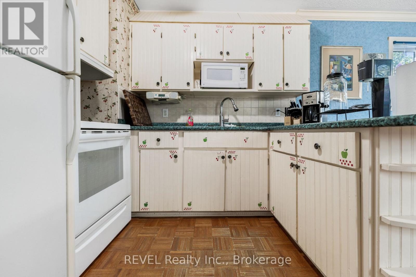 7962 Booth Street, Niagara Falls (Ascot), Ontario  L2H 1E8 - Photo 16 - X12629694