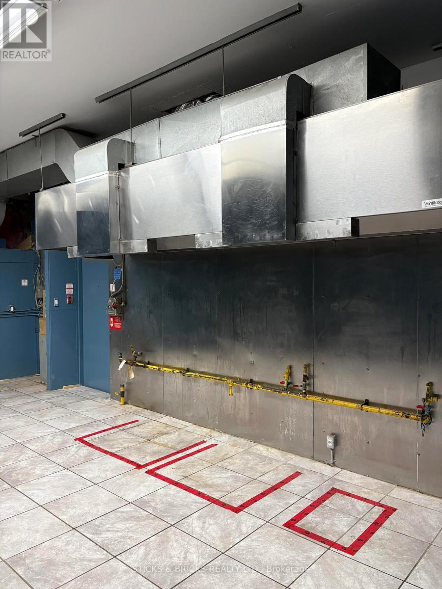 Unknown Address, ,     - Photo 4 - X12629778