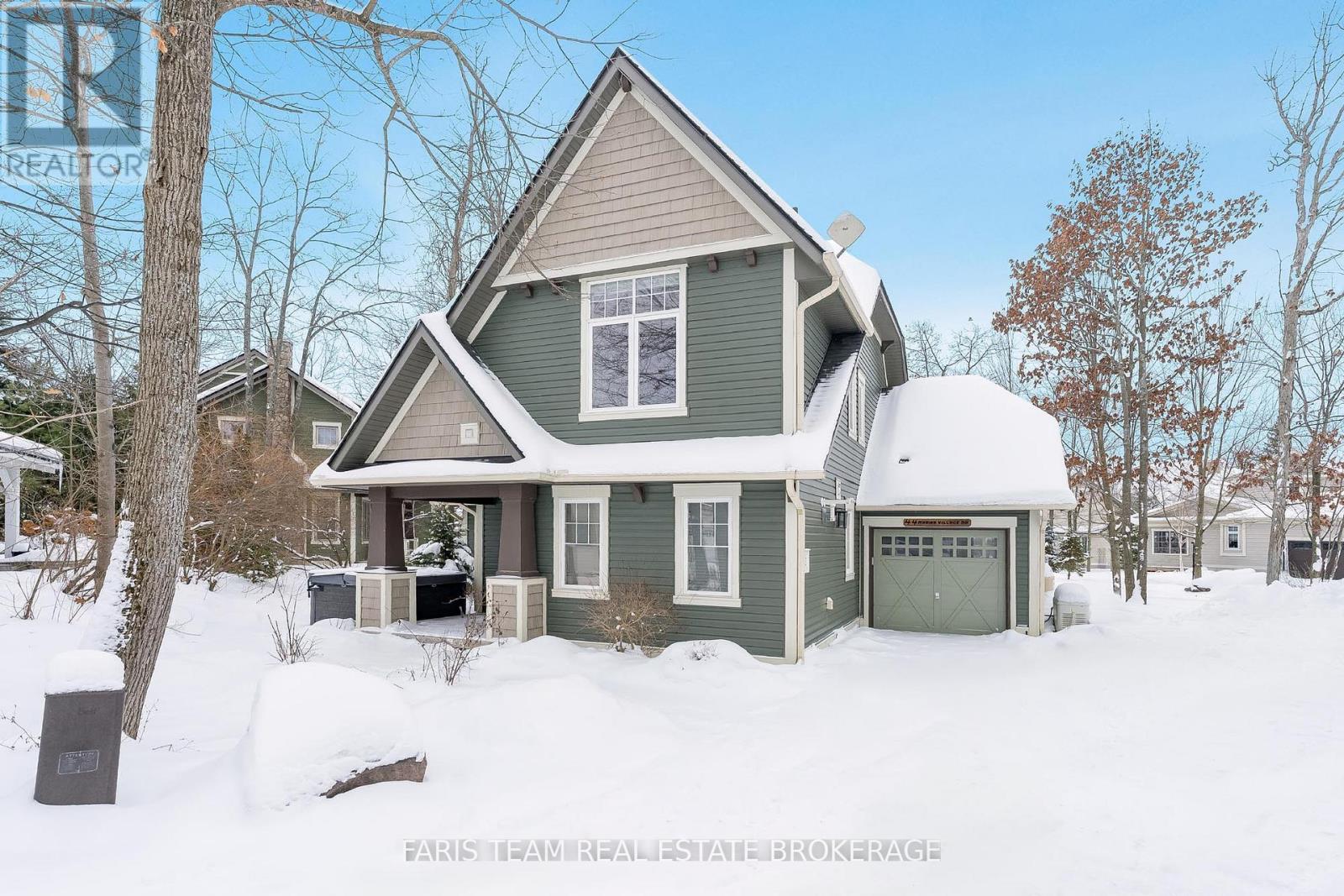 44 Marina Village Drive, Georgian Bay, Ontario  L0K 1S0 - Photo 2 - X12629598