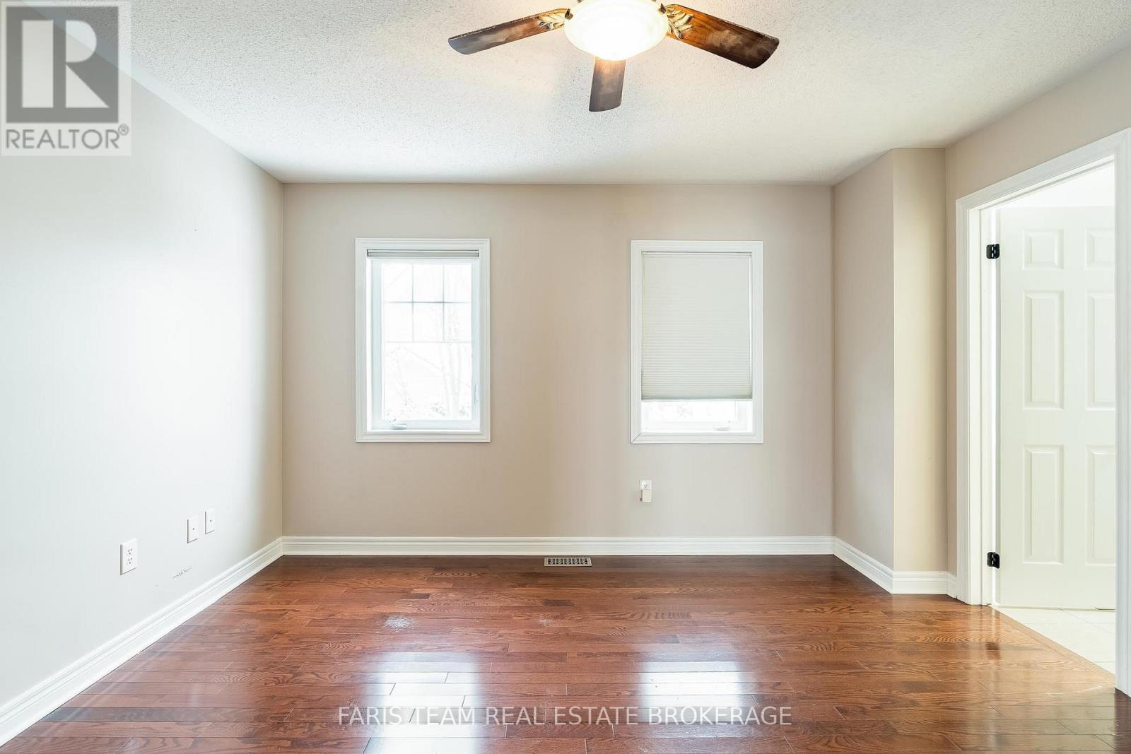 44 Marina Village Drive, Georgian Bay, Ontario  L0K 1S0 - Photo 21 - X12629598