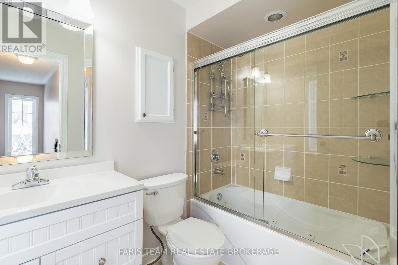 44 Marina Village Drive, Georgian Bay, Ontario  L0K 1S0 - Photo 30 - X12629598