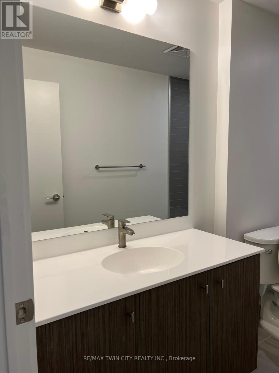 405 - 5 Wellington Street S, Kitchener, Ontario  N2G 0E3 - Photo 15 - X12629626