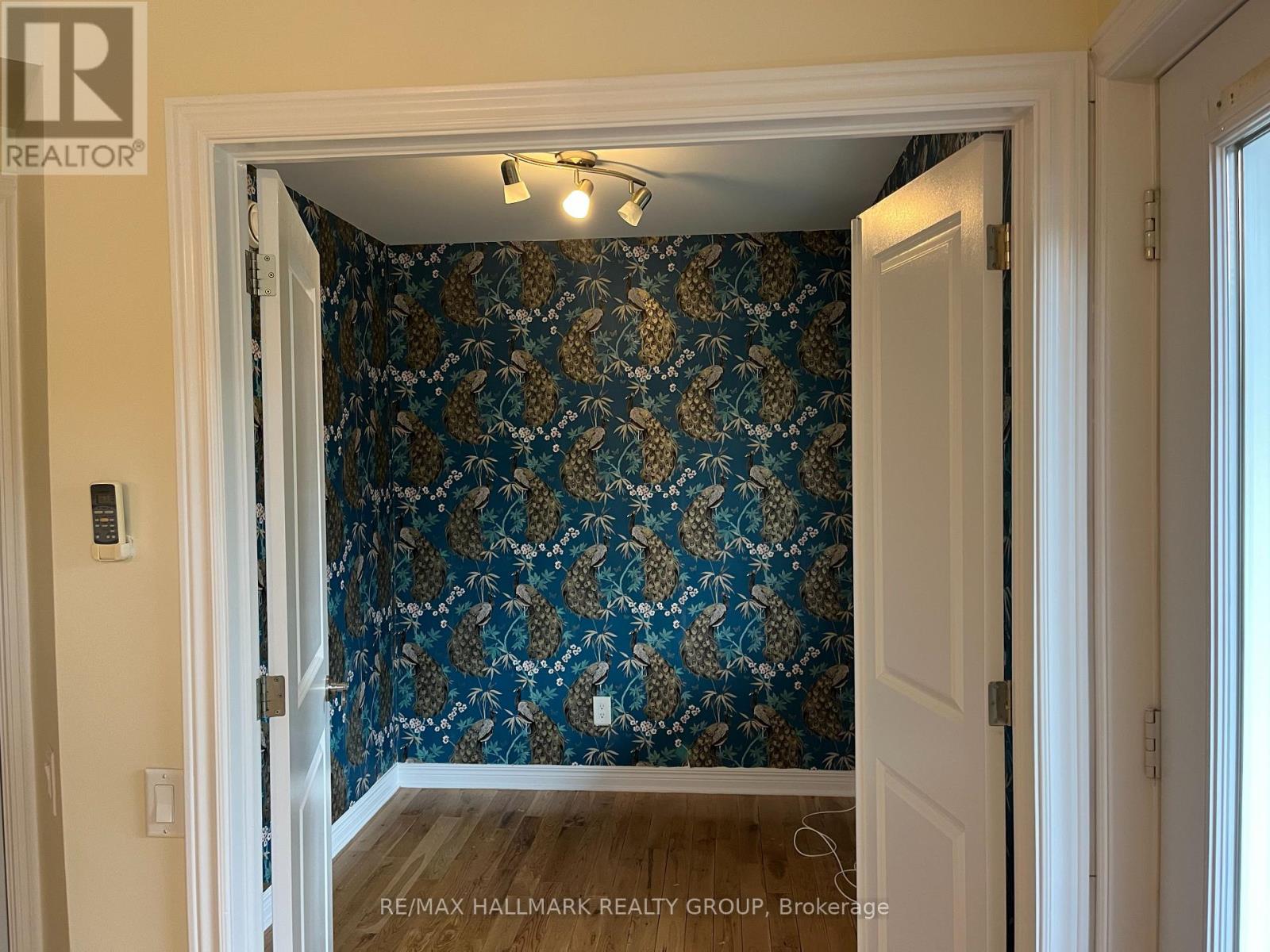 324 Currell Avenue, Ottawa, Ontario  K1Z 7J6 - Photo 21 - X12256609