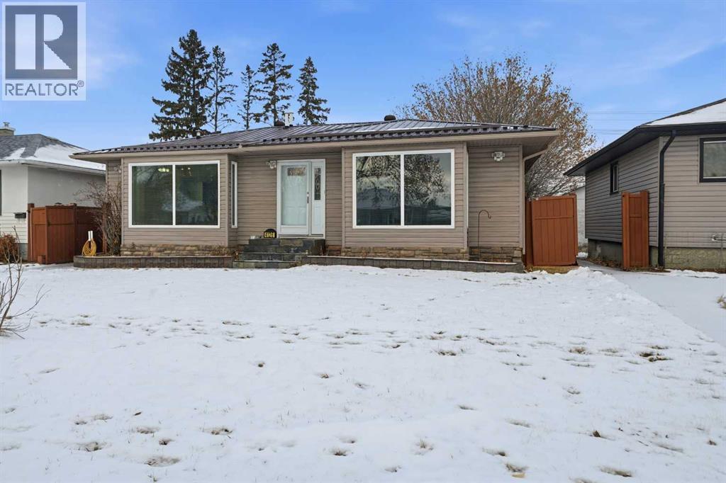 4126 38 Street, Red Deer, Alberta T4N 0W9 - Photo 1 - A2270621