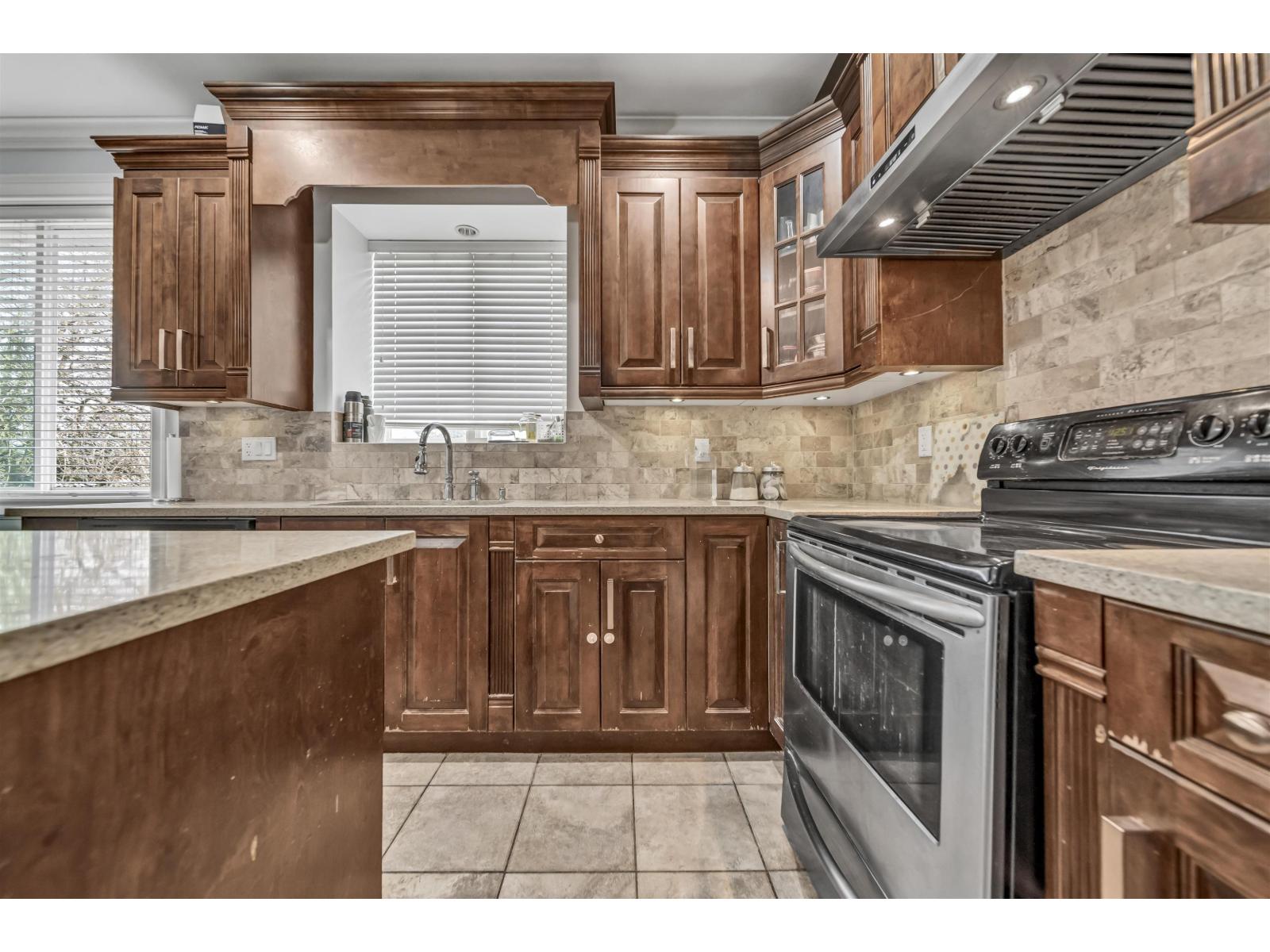 12101 84 Avenue, Surrey, British Columbia  V3W 3G4 - Photo 14 - R3073498