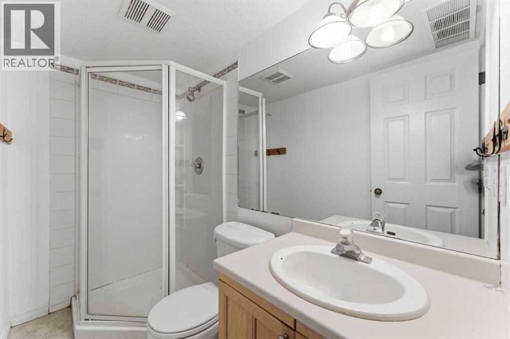 118, 55 Fairways Drive Nw, Airdrie, Alberta  T4B 2T5 - Photo 33 - A2267389