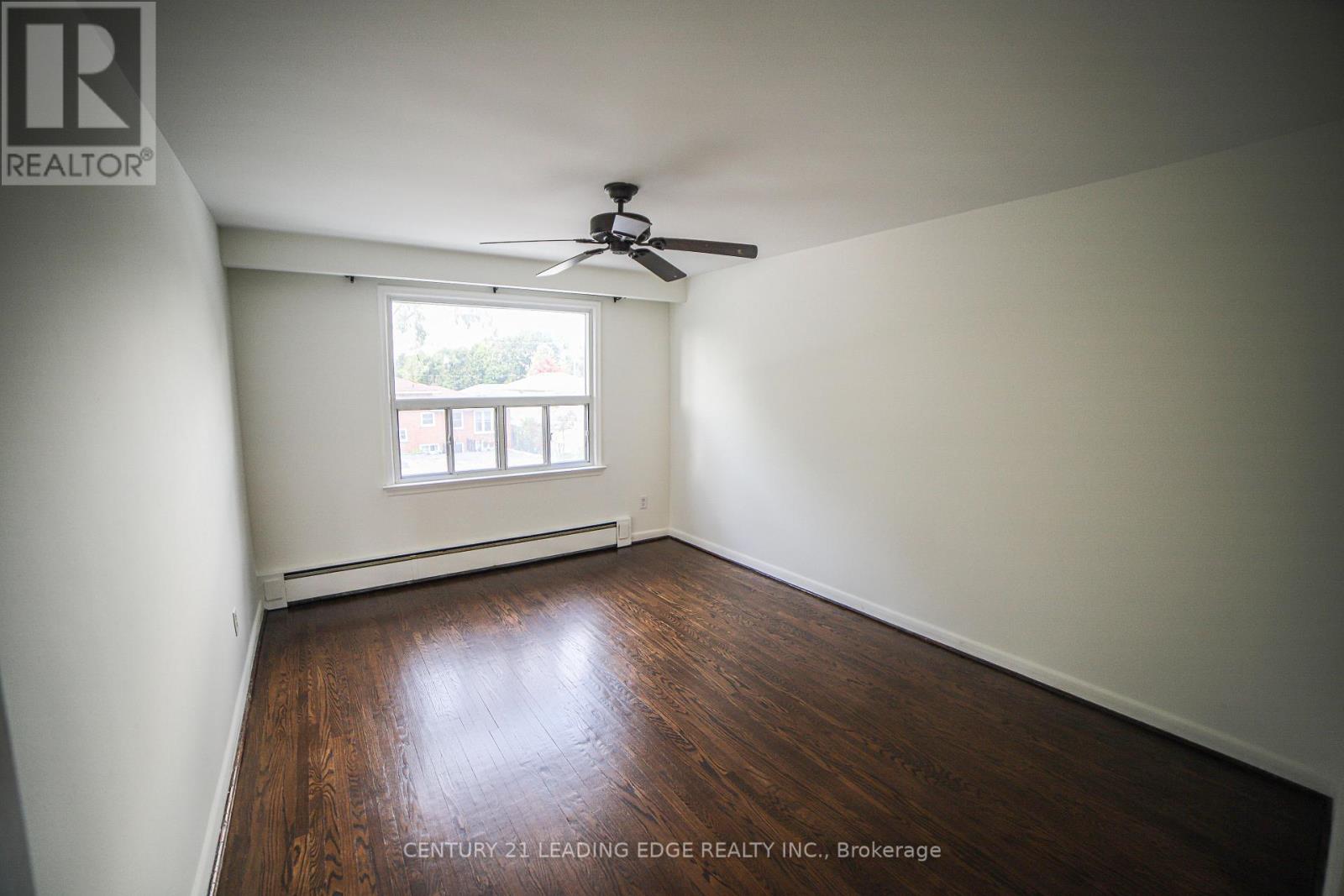 2nd Fl - 152 Overbrook Place, Toronto, Ontario  M3H 4P9 - Photo 11 - C12566336