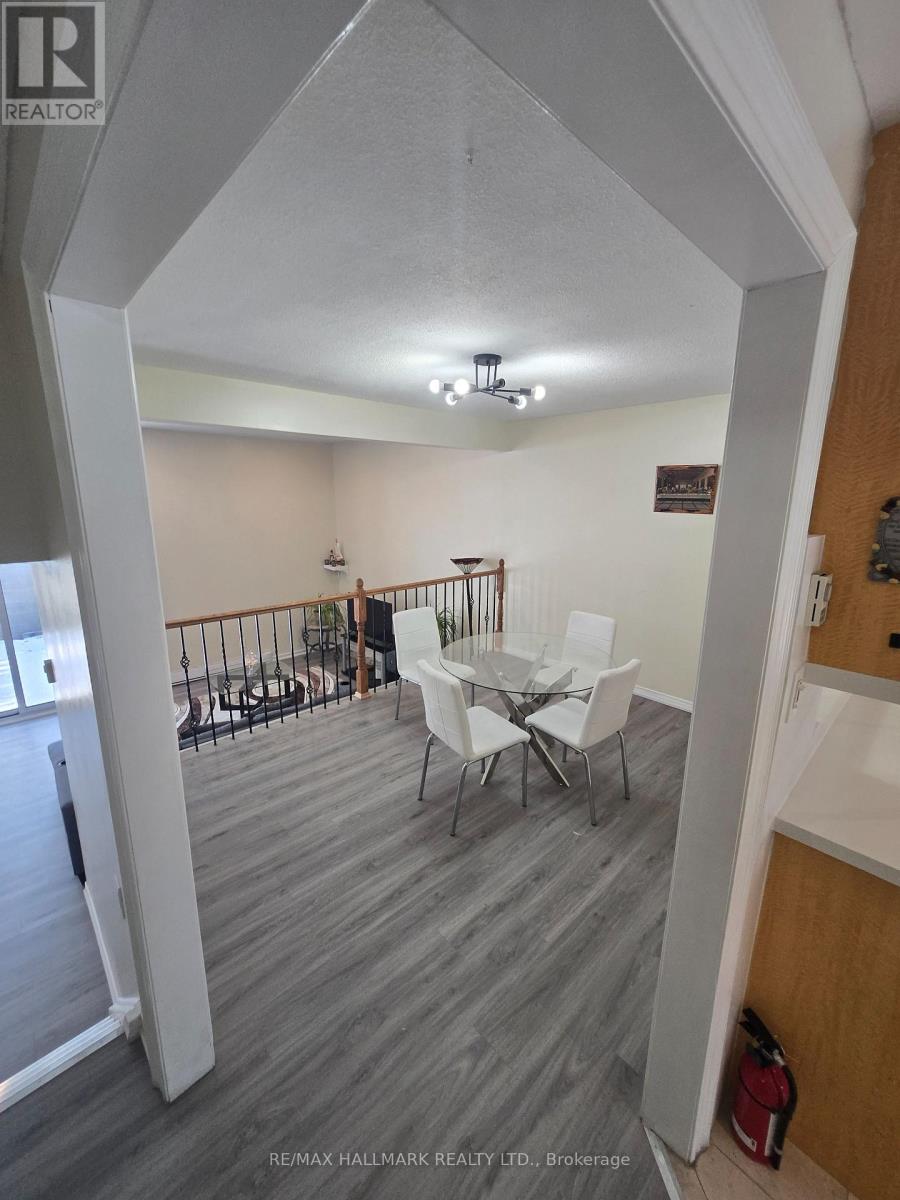 39 John Cabot Way, Toronto, Ontario M3N 2T5 - Photo 15 - W12629468