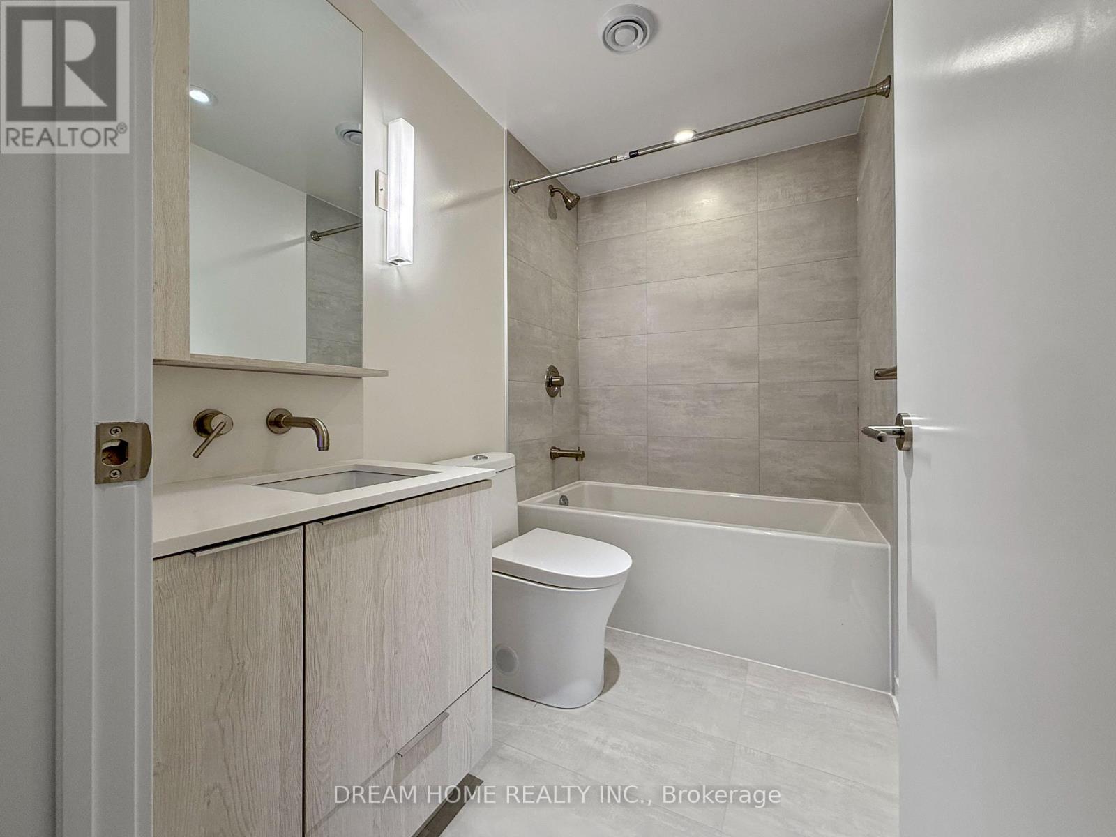 515 - 120 Broadway Avenue, Toronto, Ontario  M4P 0E9 - Photo 12 - C12469719