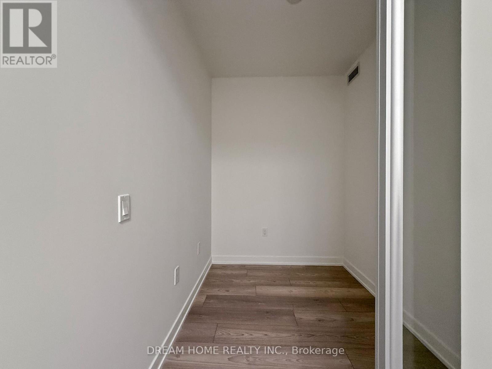 515 - 120 Broadway Avenue, Toronto, Ontario  M4P 0E9 - Photo 15 - C12469719