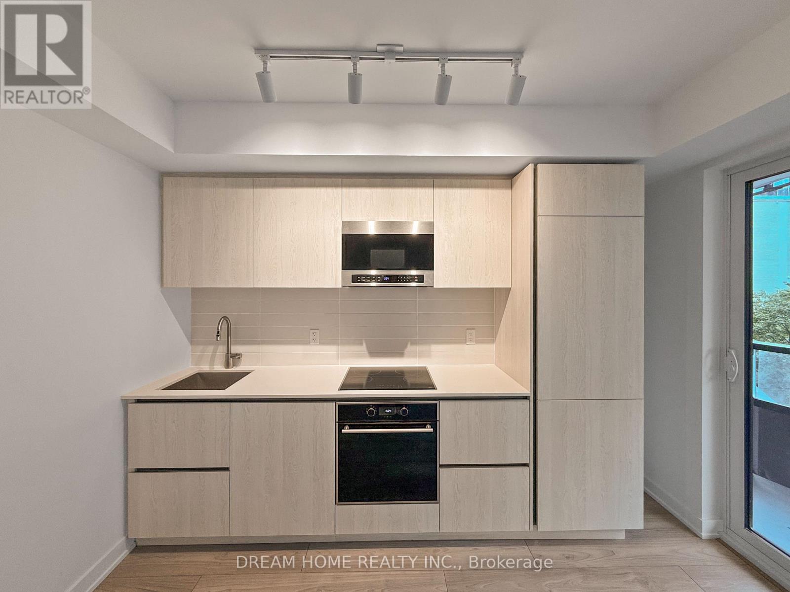 515 - 120 Broadway Avenue, Toronto, Ontario  M4P 0E9 - Photo 5 - C12469719