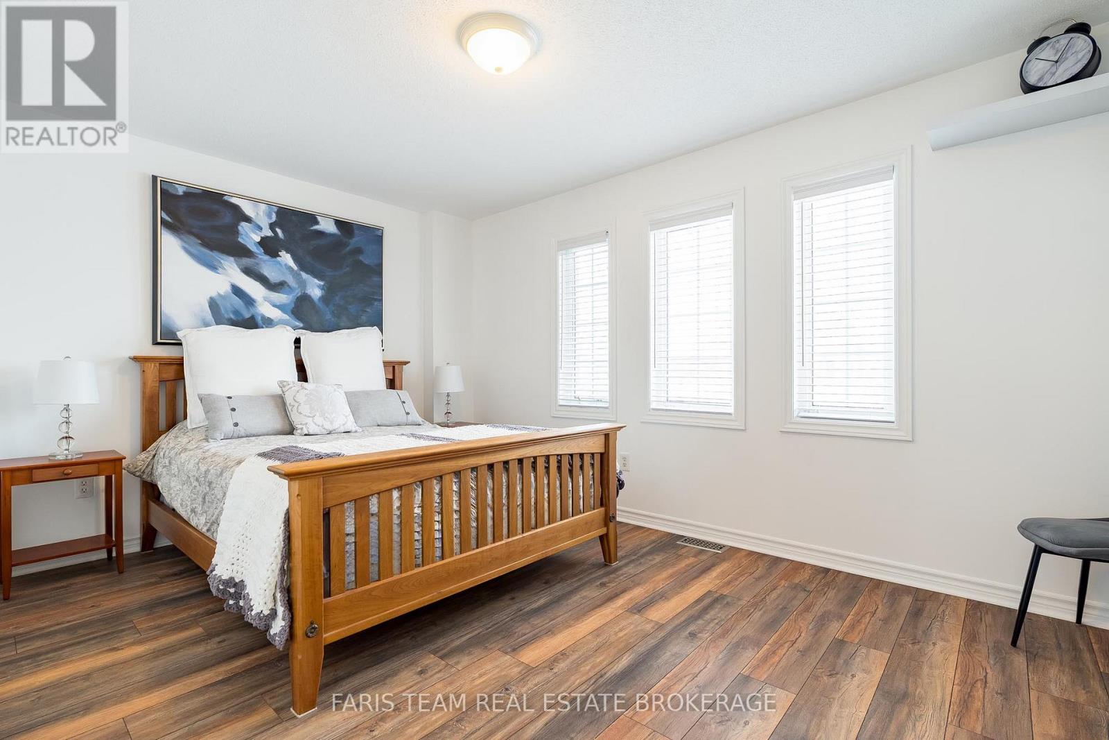 3 Saxon Road, Barrie, Ontario  L4M 7G6 - Photo 22 - S12600786