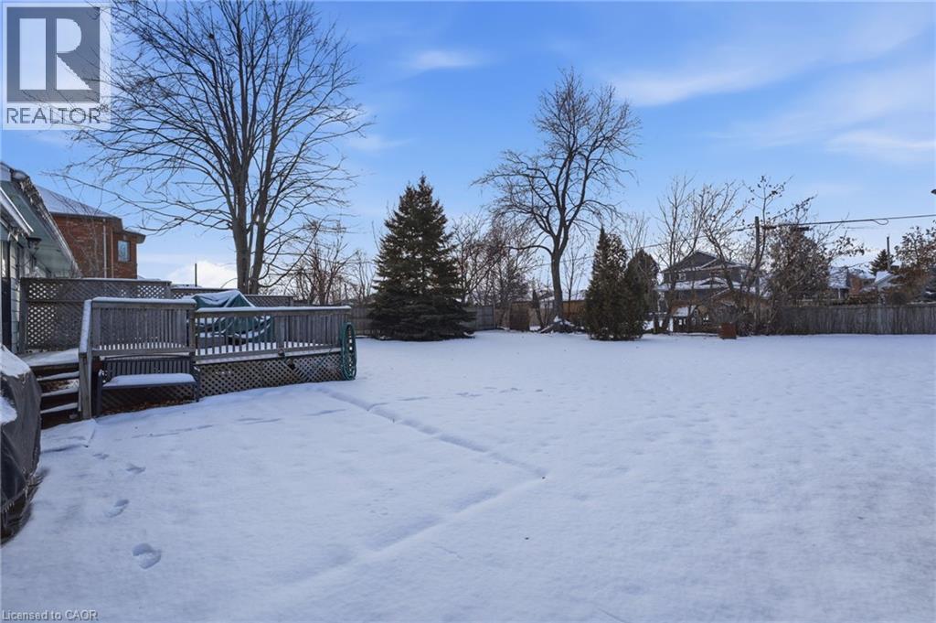 29 Leckie Avenue, Stoney Creek, Ontario  L8J 2S7 - Photo 18 - 40793689