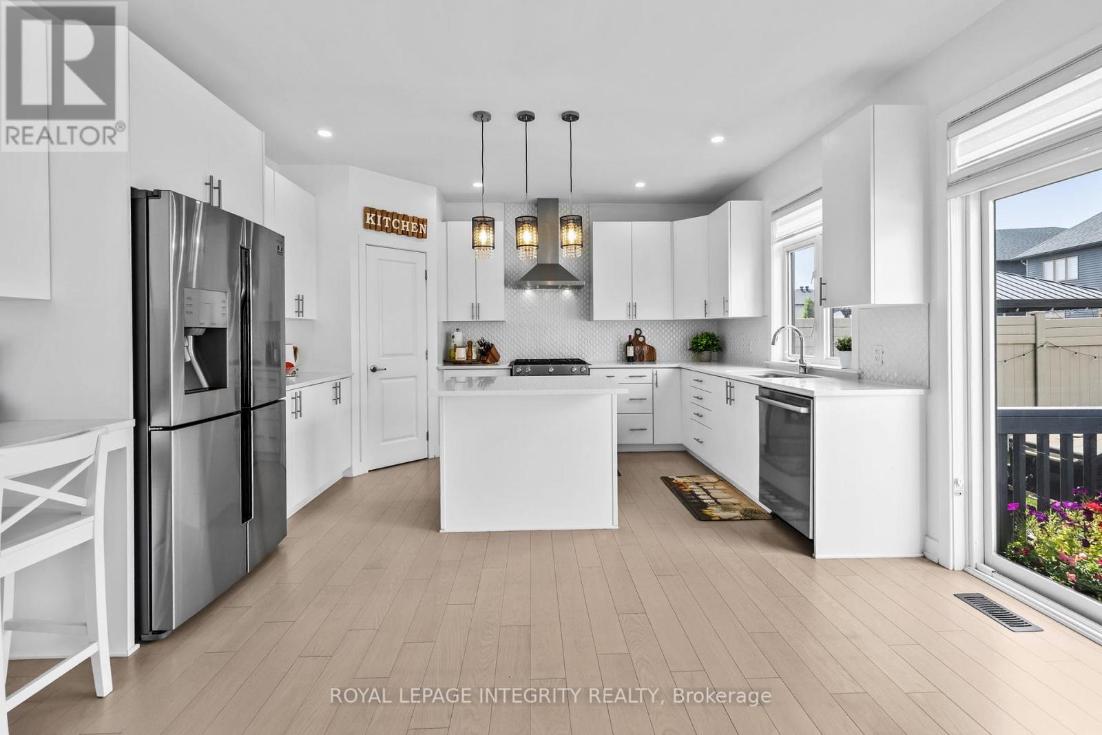 50 Angel Heights, Ottawa, Ontario  K2S 2N4 - Photo 15 - X12557830