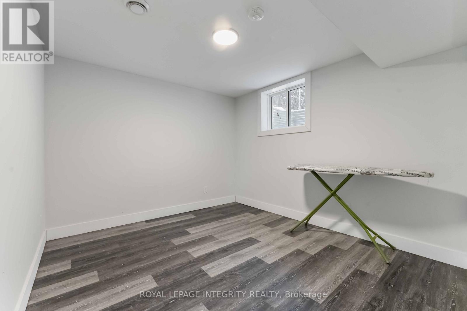 B - 35 Sherry Lane, Ottawa, Ontario K2G 3L4 - Photo 20 - X12597850