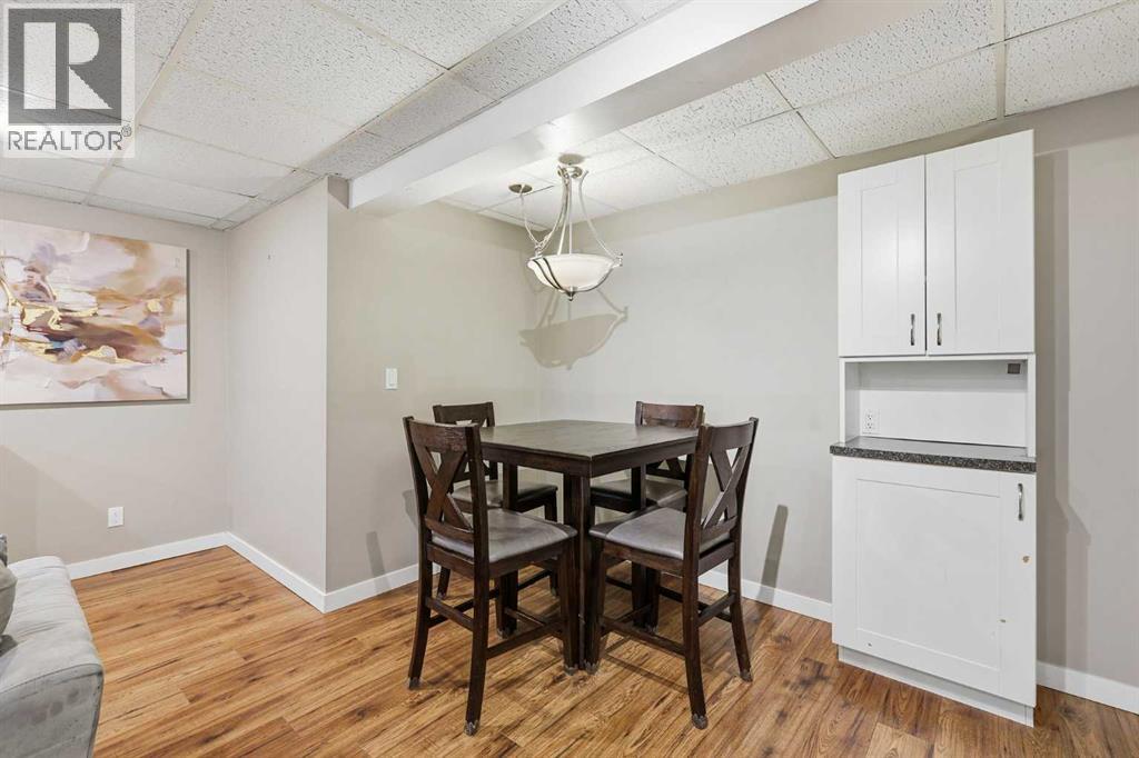 2 Woodfern Road Sw, Calgary, Alberta  T2W 4K9 - Photo 29 - A2273146