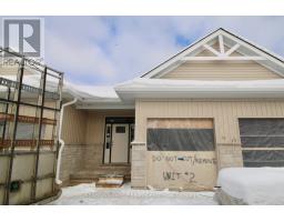 #2 260 7TH STREET, Hanover, Ontario