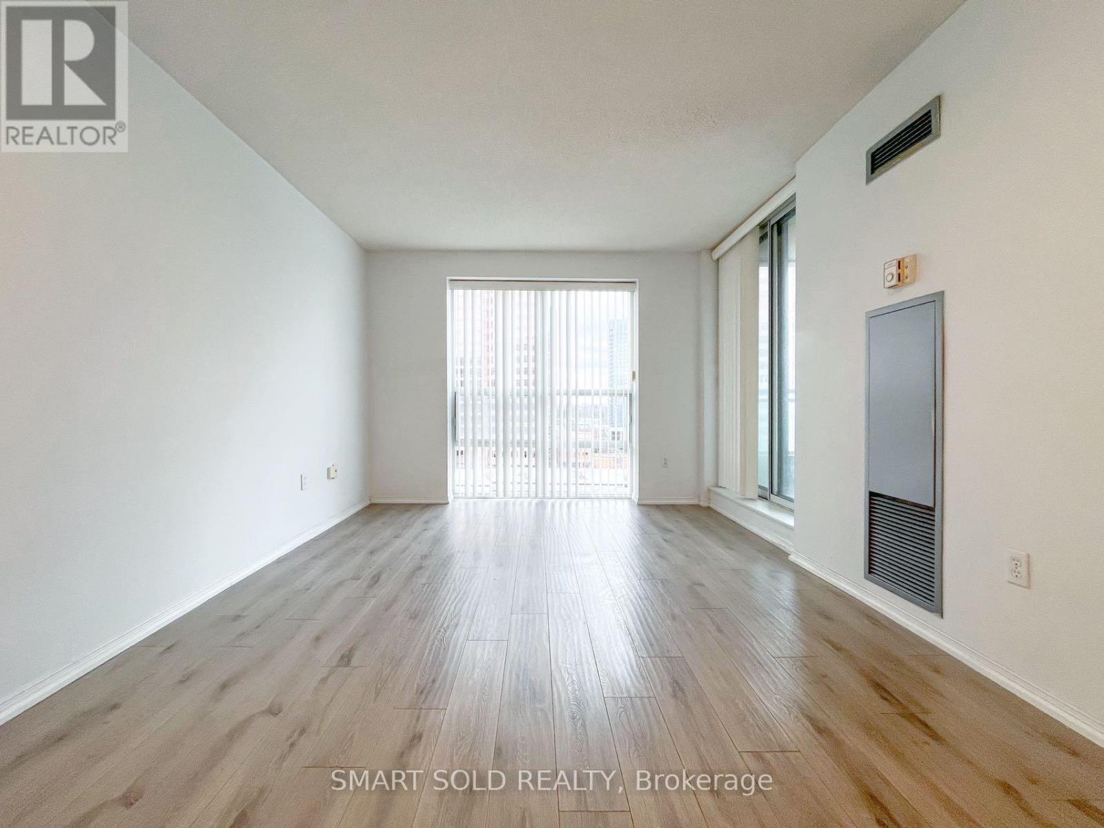 901 - 1 Pemberton Avenue, Toronto, Ontario  M2M 4L9 - Photo 2 - C12629642