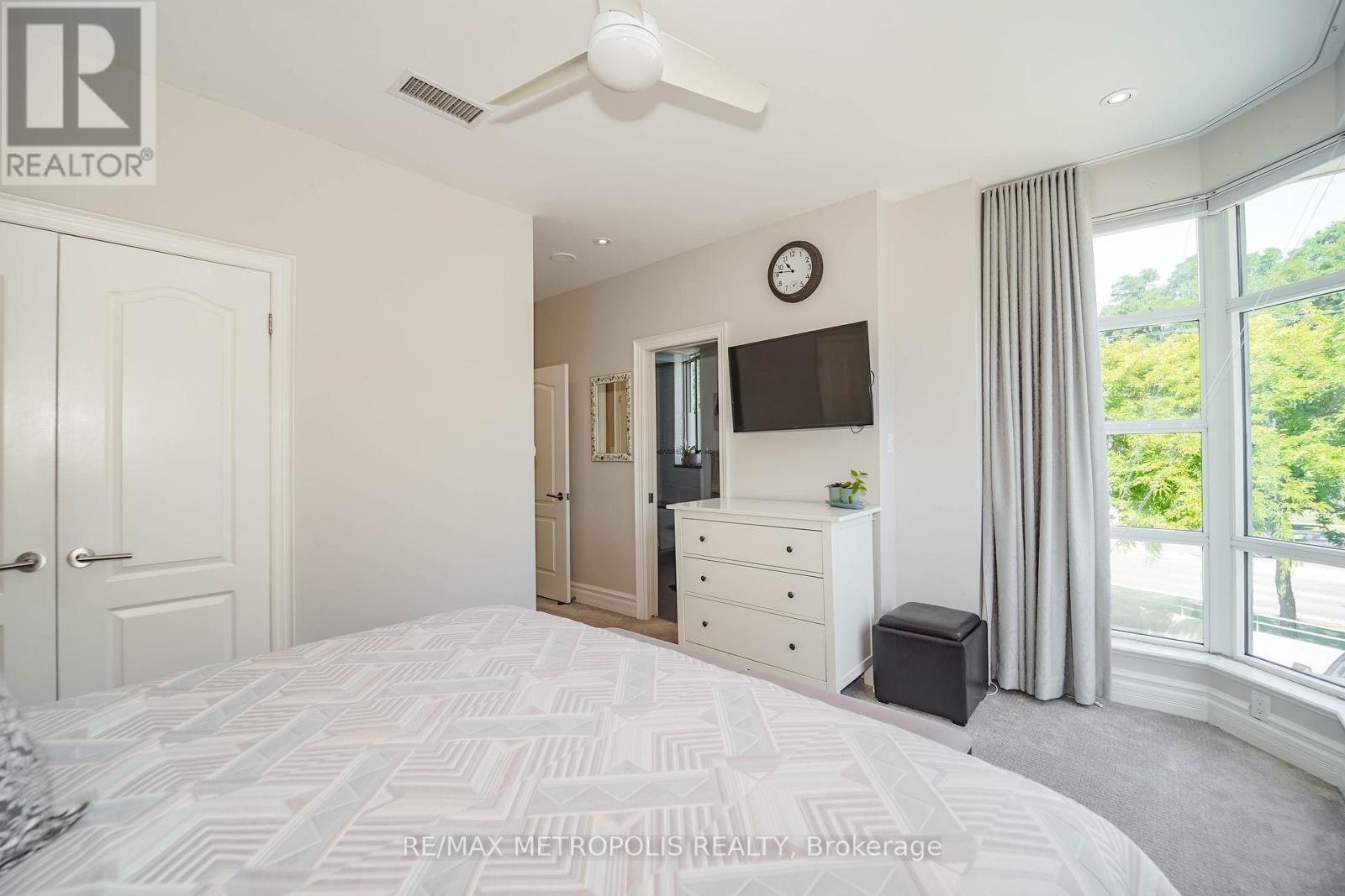 201 - 1 Watergarden Way, Toronto (Bayview Village), Ontario  M2K 2Z7 - Photo 13 - C12629700