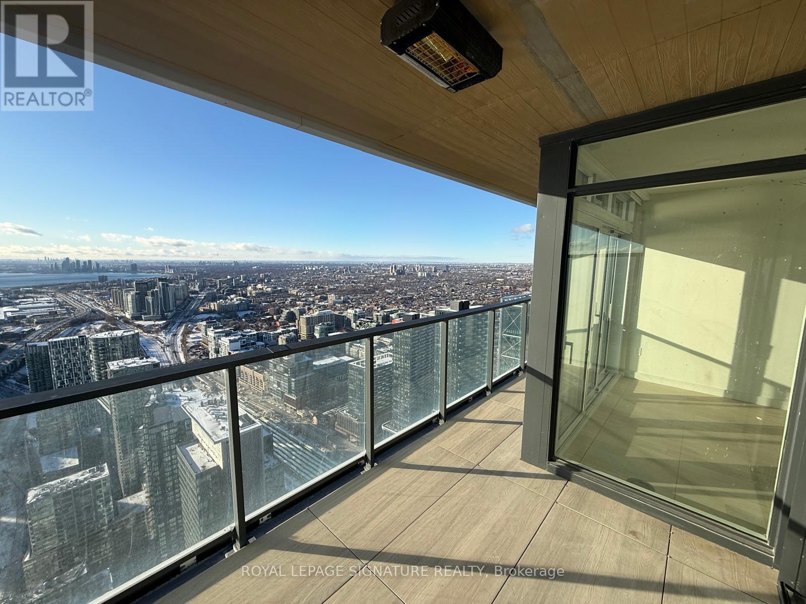 3 Concord Cityplace Way, Toronto (Waterfront Communities), Ontario  M5V 0X4 - Photo 18 - C12629758