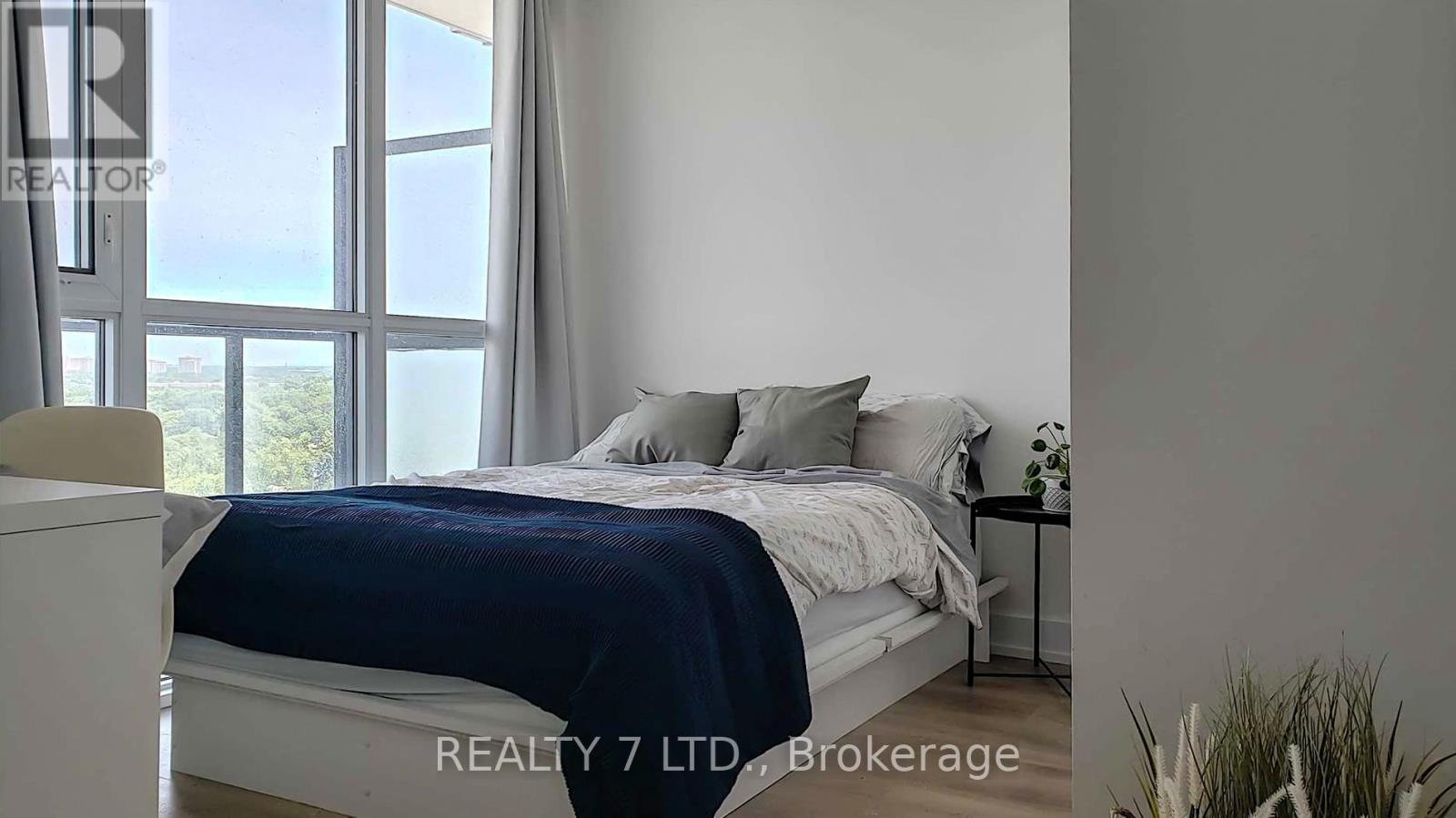 1207 - 128 Fairview Mall Drive, Toronto (Don Valley Village), Ontario  M2J 2Z1 - Photo 14 - C12629776