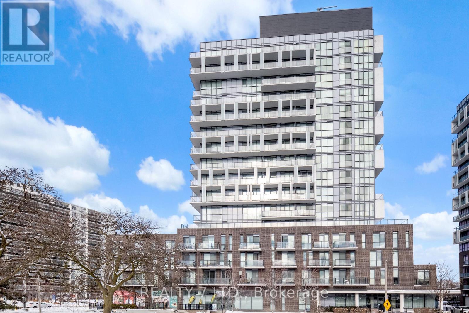 1207 - 128 Fairview Mall Drive, Toronto (Don Valley Village), Ontario  M2J 2Z1 - Photo 2 - C12629776