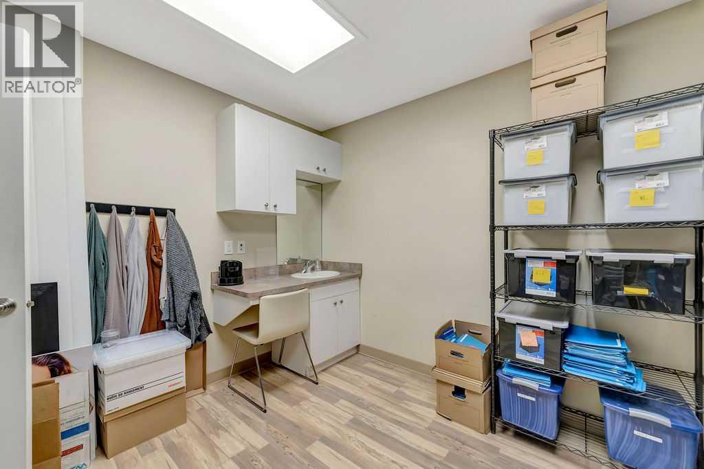 4921/4925 50 Street, Lloydminster, Saskatchewan  S9V 0N1 - Photo 22 - A2274881