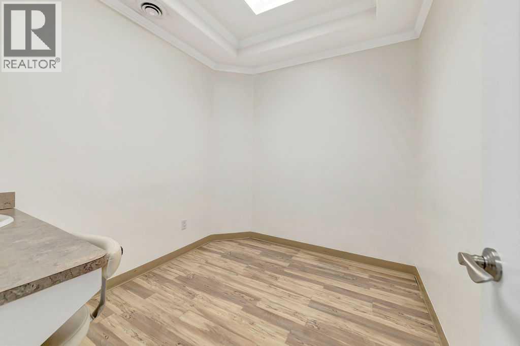 4921/4925 50 Street, Lloydminster, Saskatchewan  S9V 0N1 - Photo 5 - A2274881