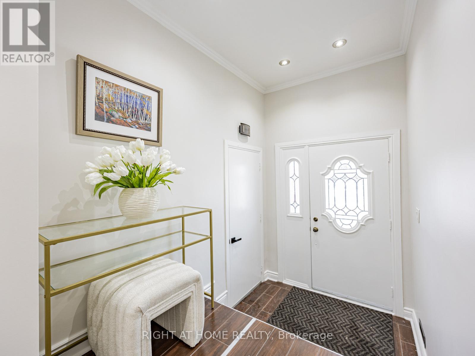 5 Foord Road, Ajax, Ontario L1S 1K6 - Photo 6 - E12629660