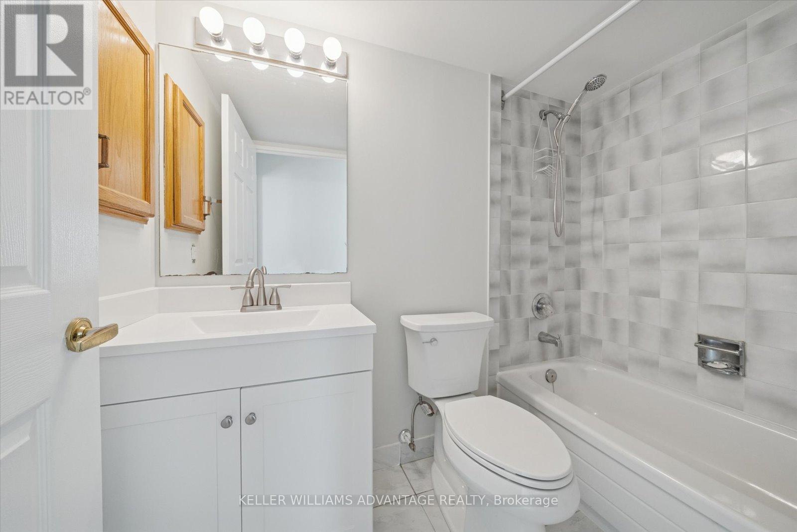 304 - 3231 Eglinton Avenue E, Toronto (Scarborough Village), Ontario  M1J 3N5 - Photo 19 - E12629666