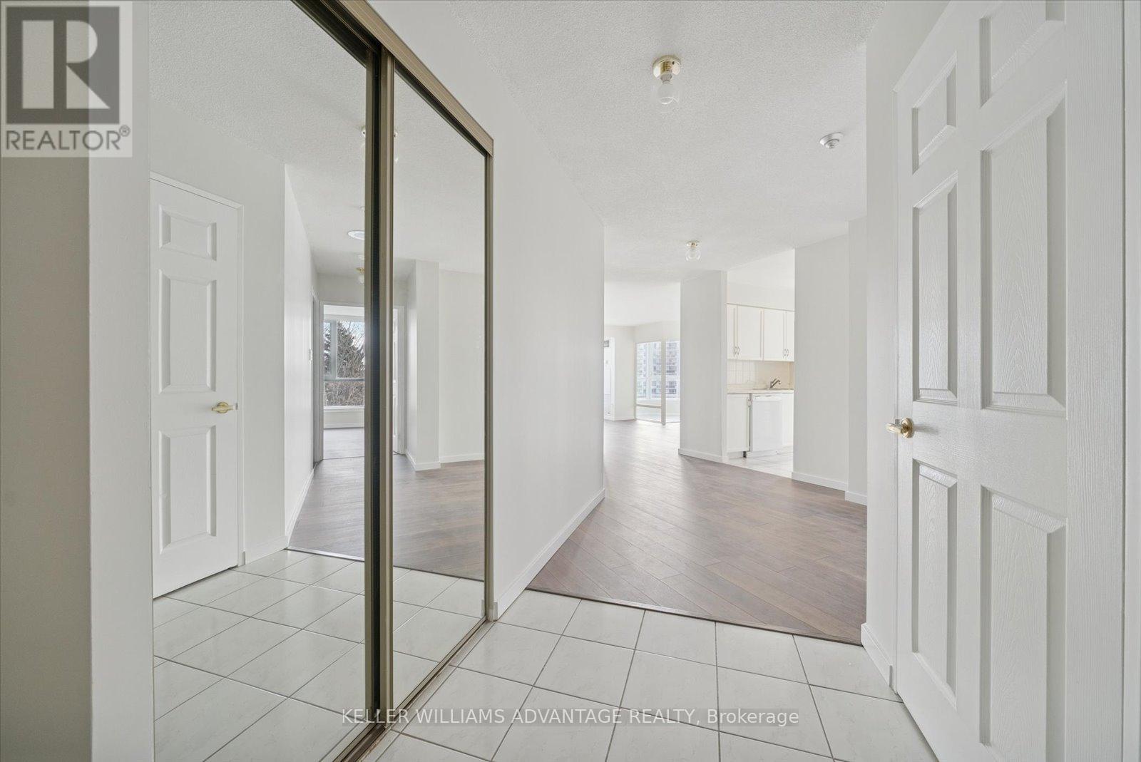 304 - 3231 Eglinton Avenue E, Toronto (Scarborough Village), Ontario  M1J 3N5 - Photo 5 - E12629666