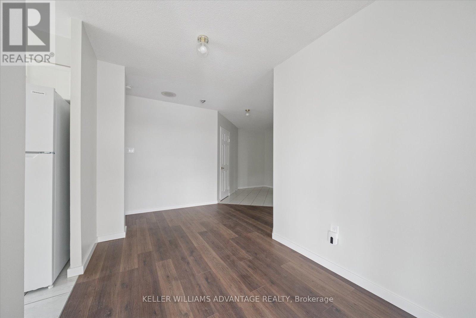 304 - 3231 Eglinton Avenue E, Toronto (Scarborough Village), Ontario  M1J 3N5 - Photo 7 - E12629666