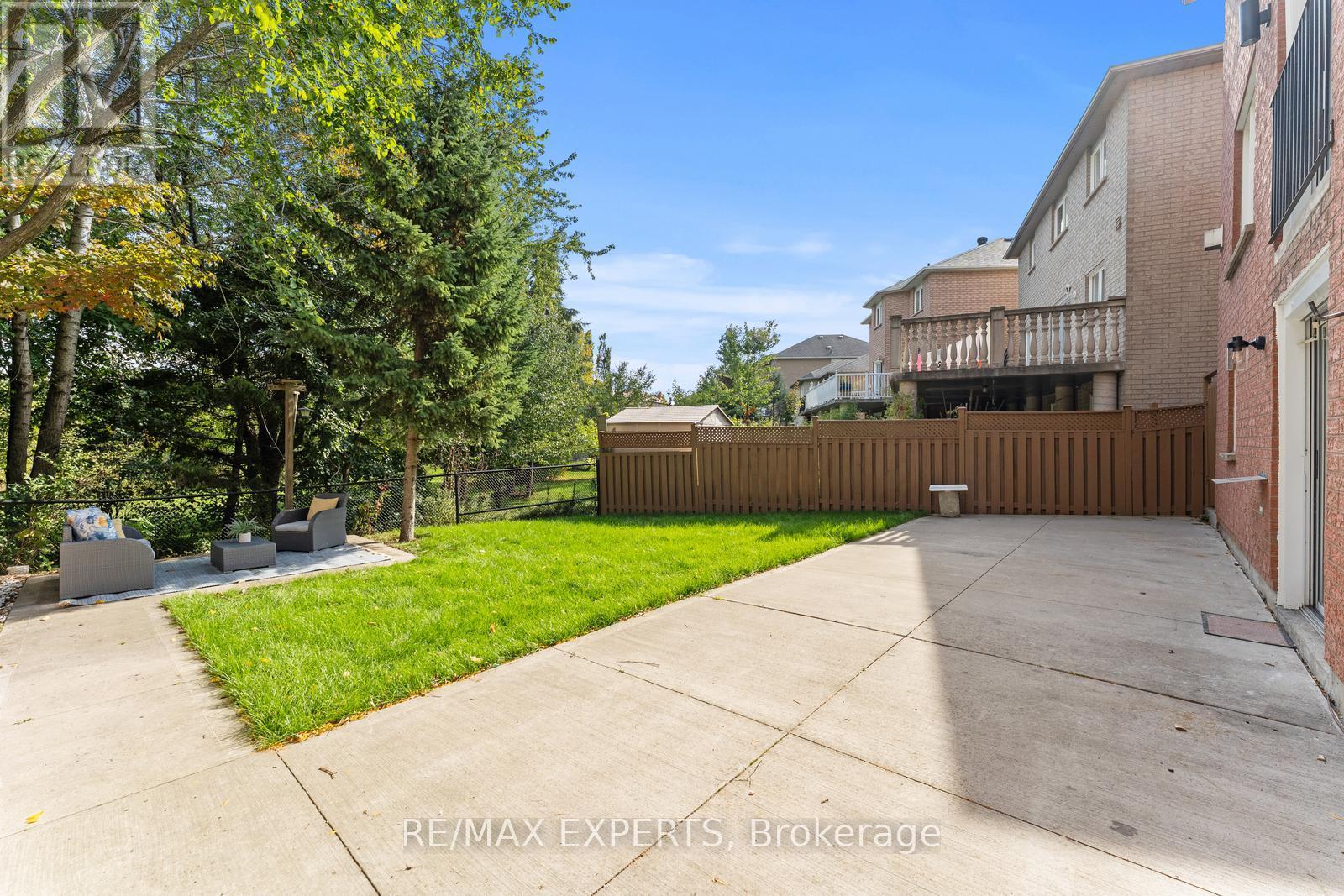 147 Ashton Drive, Vaughan, Ontario  L6A 2T8 - Photo 40 - N12629650