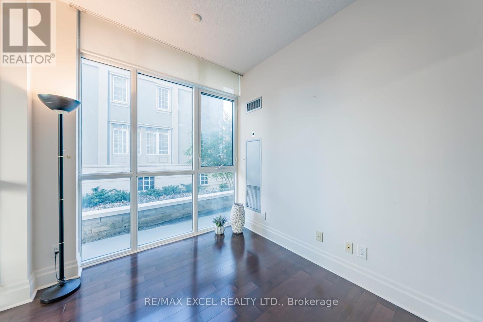 110 - 1 Upper Duke Crescent, Markham, Ontario  L6G 0B6 - Photo 16 - N12629678