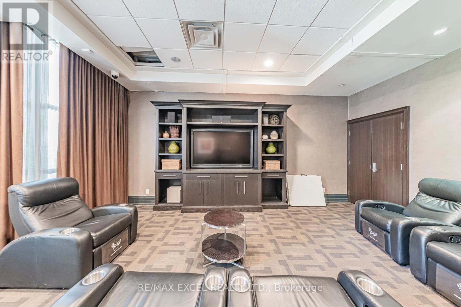 110 - 1 Upper Duke Crescent, Markham, Ontario  L6G 0B6 - Photo 8 - N12629678