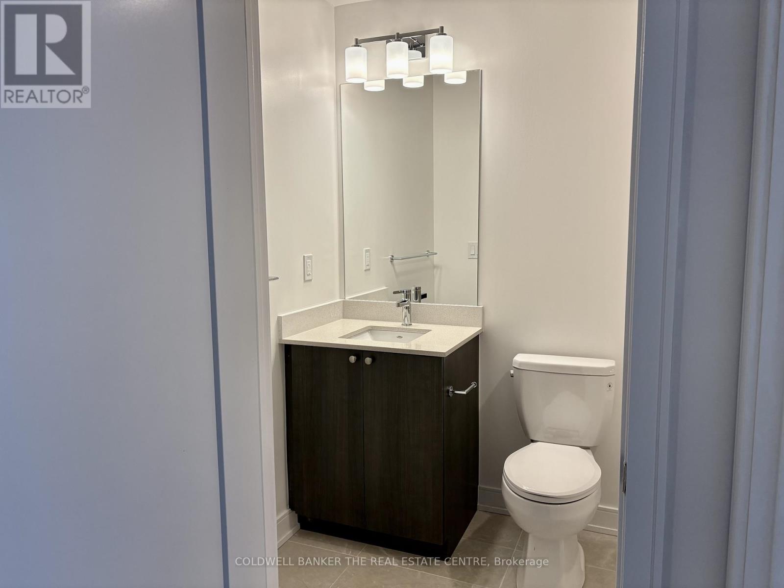 B1009 - 715 Davis Drive, Newmarket (Huron Heights-Leslie Valley), Ontario  L3Y 0J2 - Photo 19 - N12629698