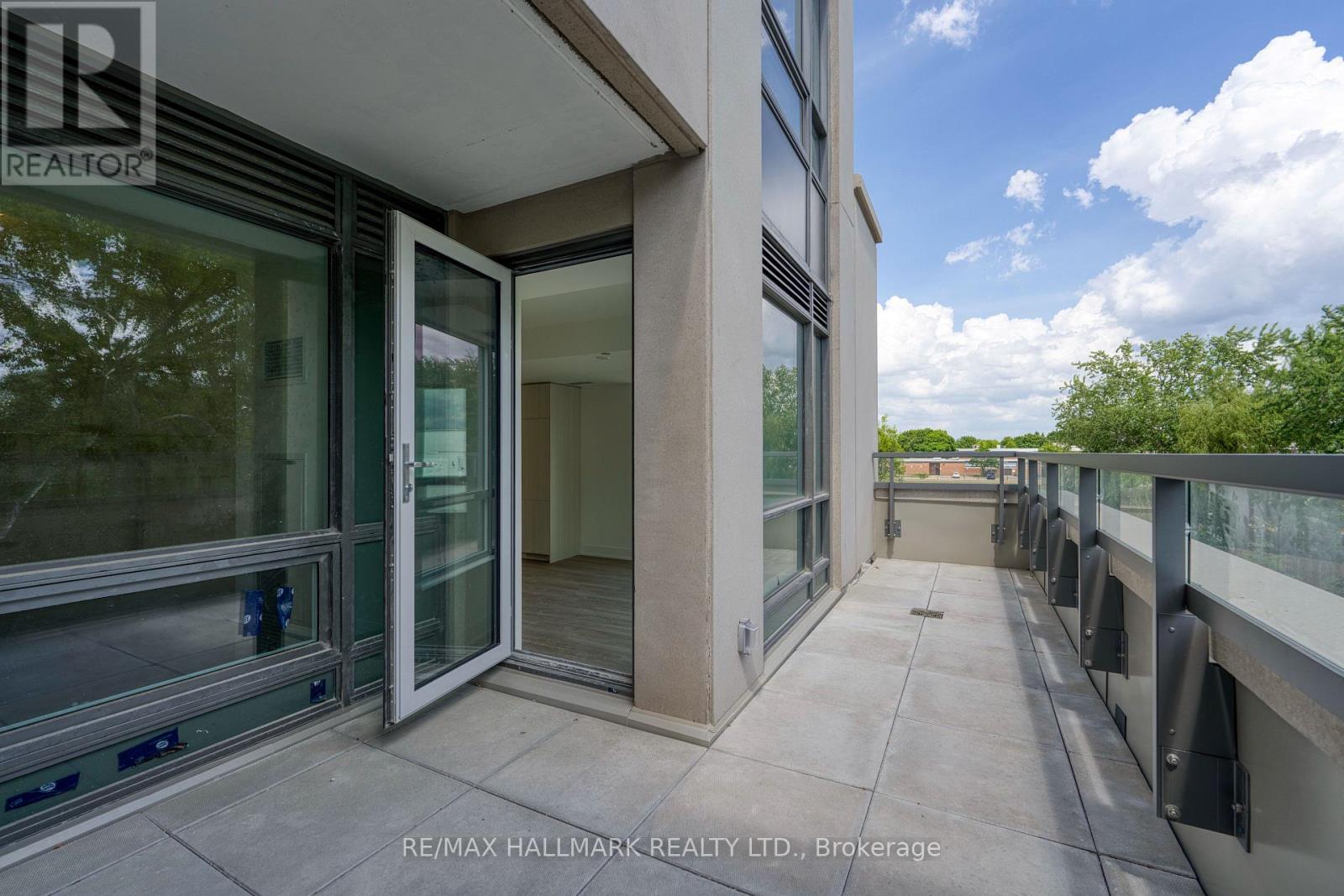 247 - 2075 King Road, King, Ontario  L7B 0R6 - Photo 18 - N12629756