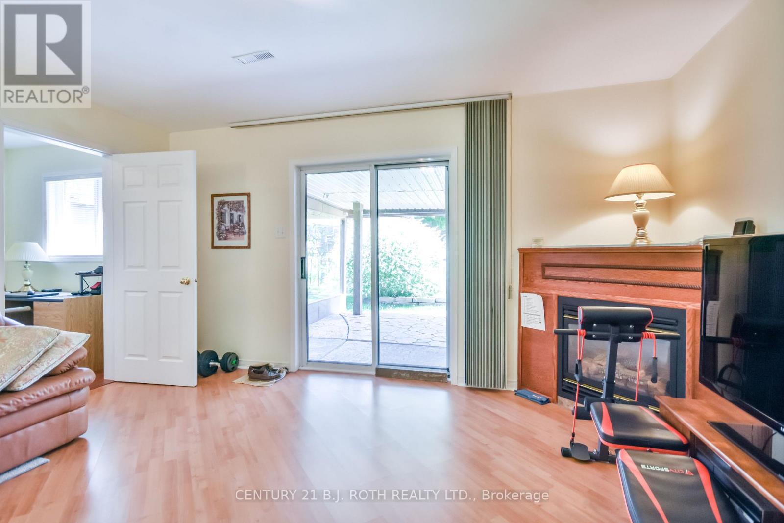 127 Golden Meadow Road, Barrie, Ontario L4N 8K2 - Photo 13 - S12574232