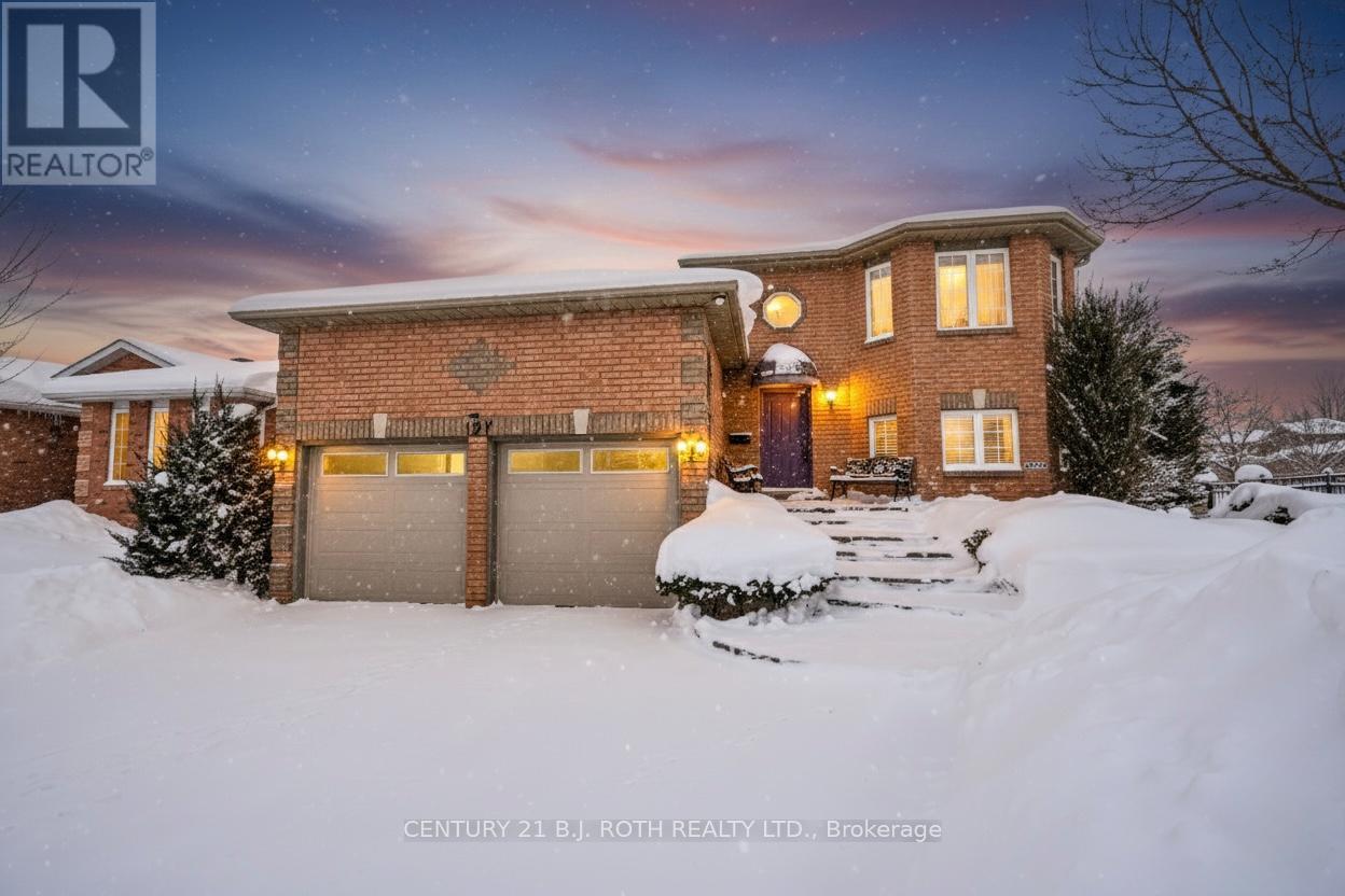 127 Golden Meadow Road, Barrie, Ontario L4N 8K2 - Photo 2 - S12574232