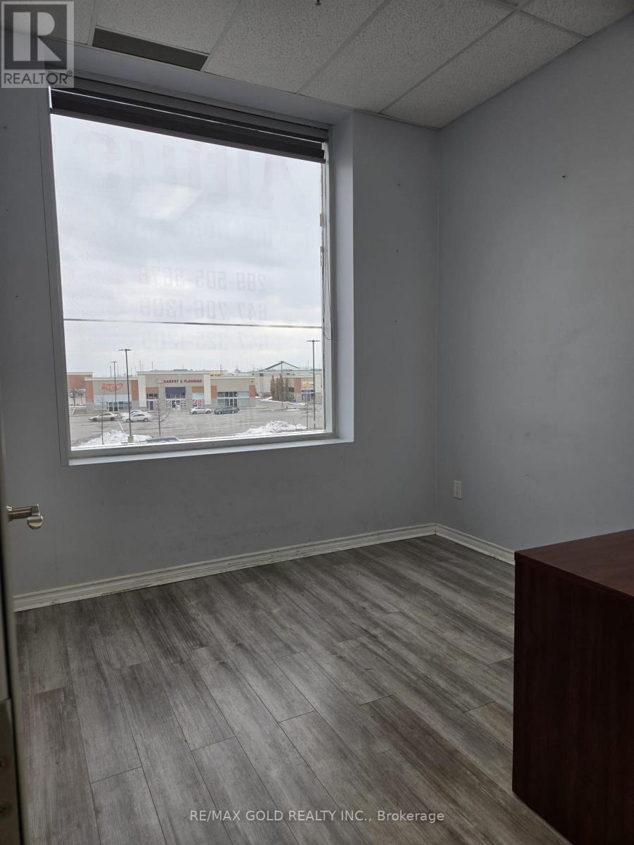 233 - 80 Maritime Ontario Boulevard, Brampton, Ontario L6S 0E7 - Photo 5 - W12629366